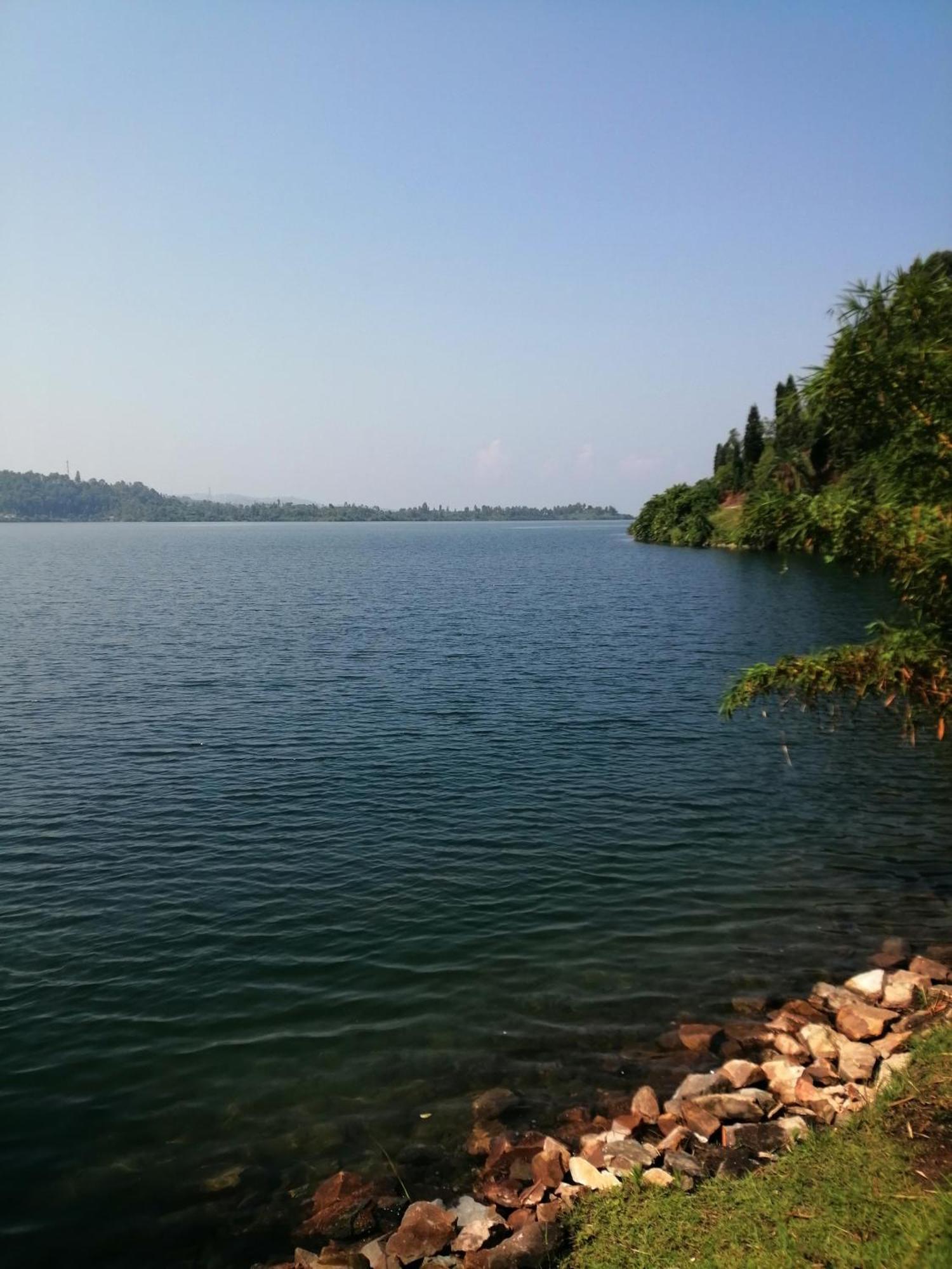Inn On The Lake Kibuye Exterior foto